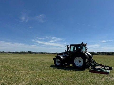 Cutting to keep the sward short for grazing geese
